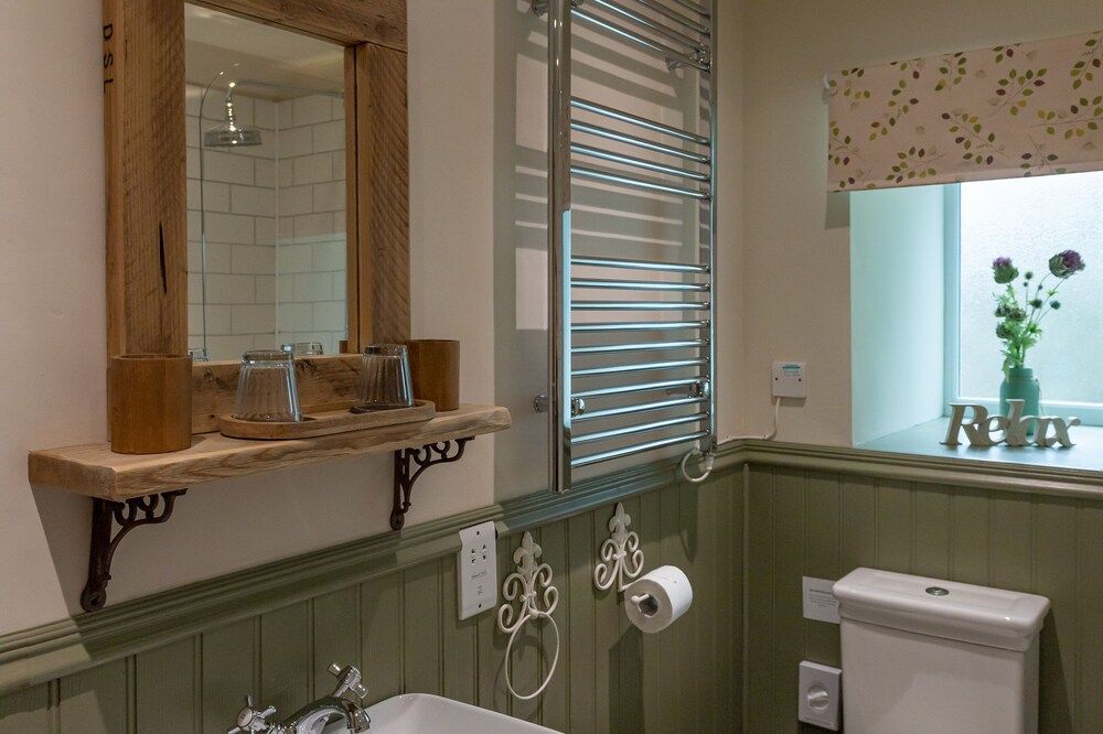 Bridgend House B & B Double Room (1st Floor) 5