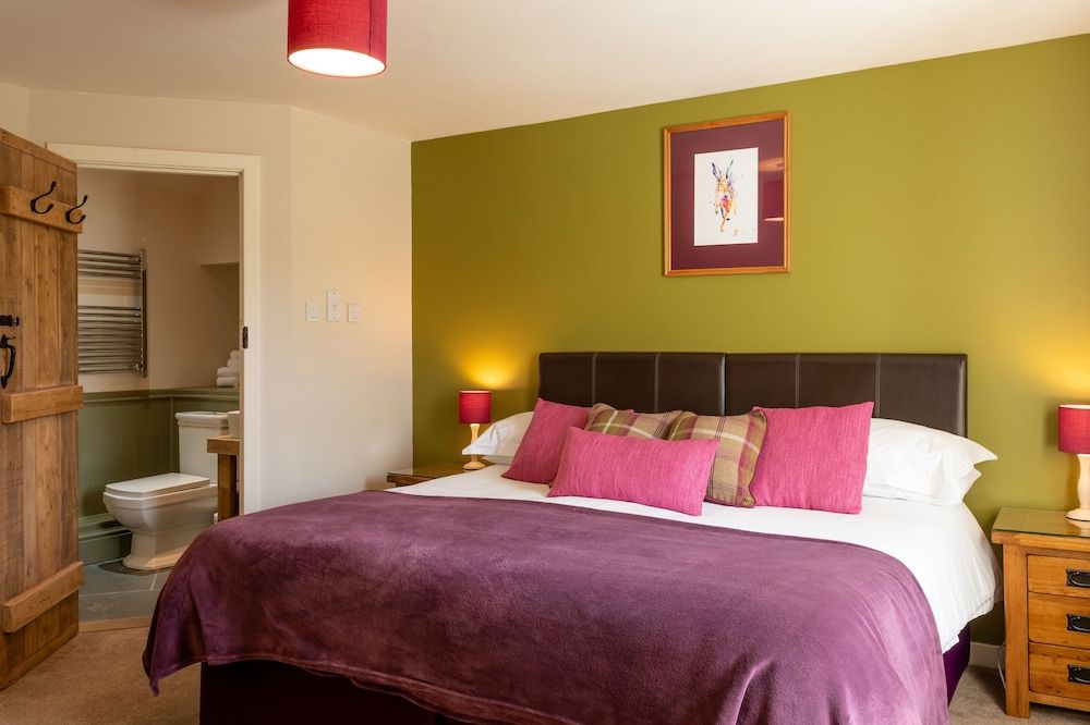 undefined Bridgend House B & B 10