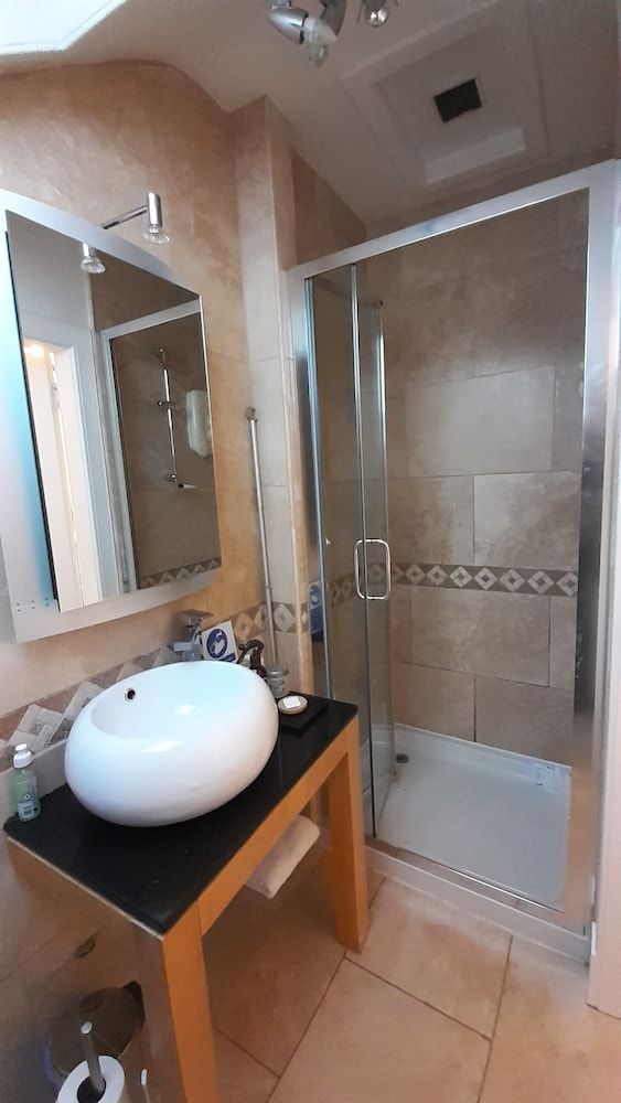 Trafford Bank Guest House Traditional Double Room 3