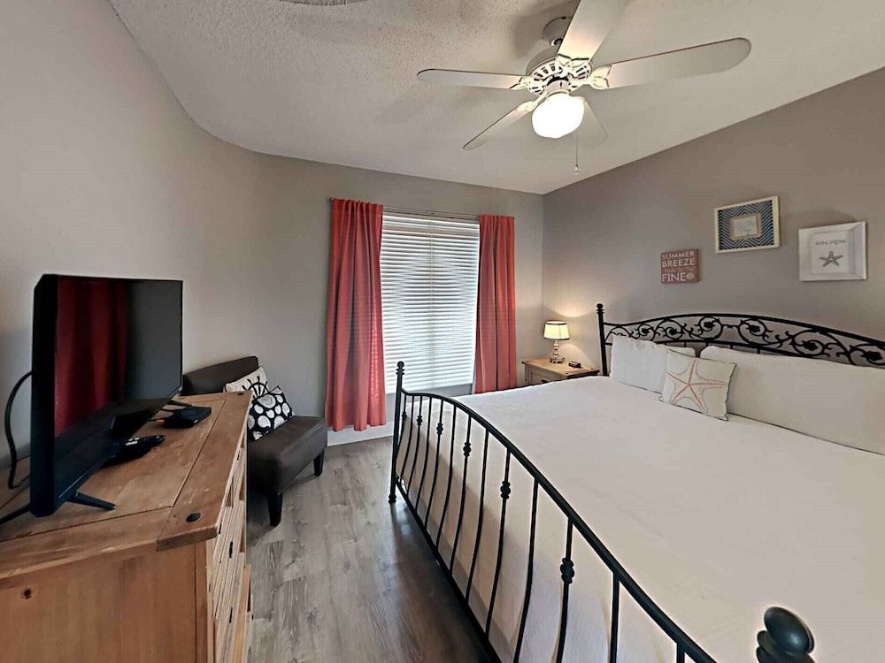 Condo, Multiple Beds, Balcony, Ocean View (#1240 - No Pets Allowed)