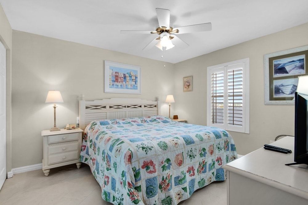Condo, 1 Bedroom