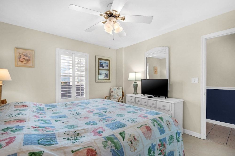 Condo, 1 Bedroom
