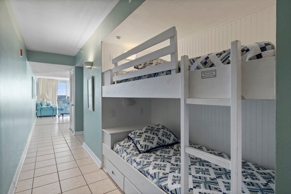 Condo, 1 Bedroom