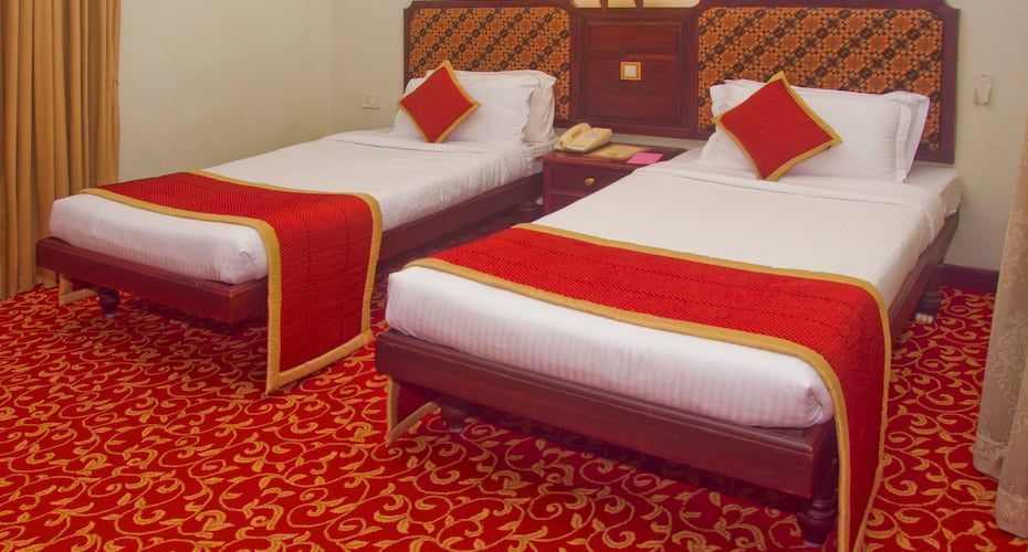 The Windsor Castle Standard Twin Room