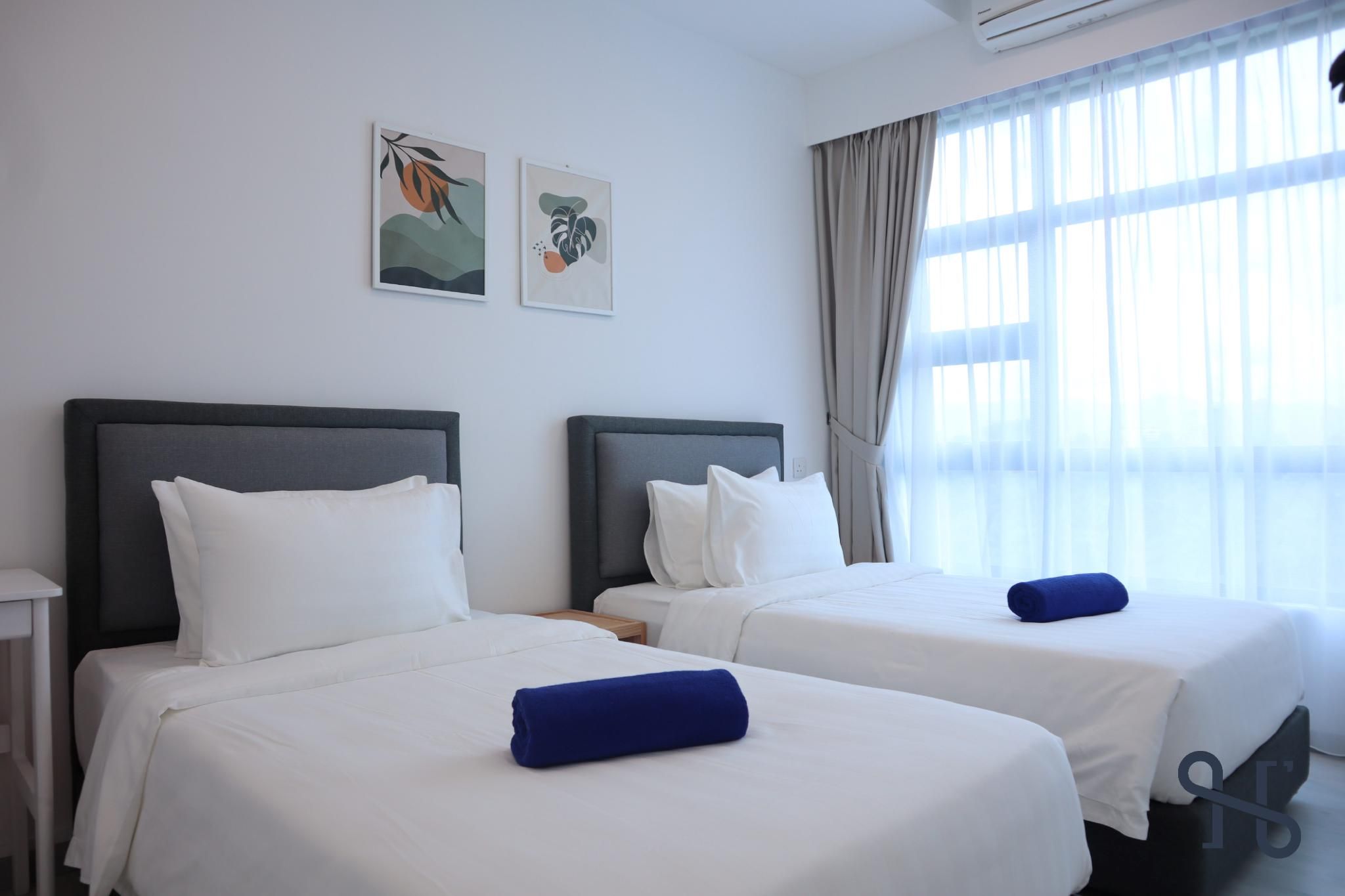 Mountain View Room