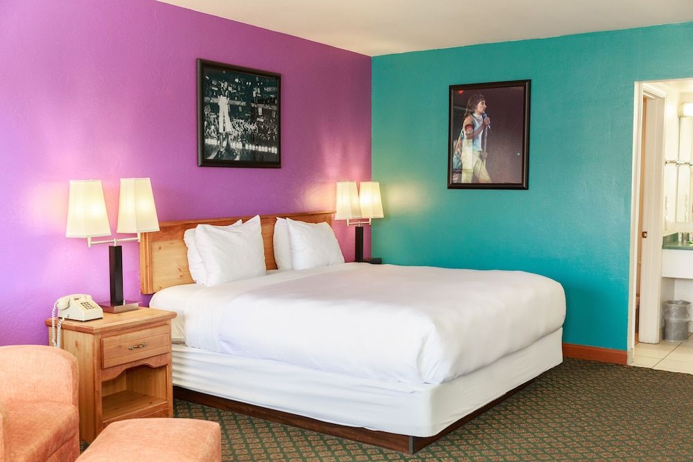 Room, 1 King Bed, Non Smoking