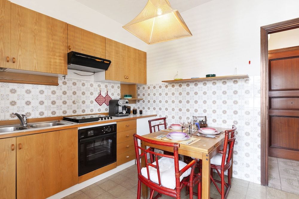 undefined Pisa Hospital Apartment with Parking and Balcony 7