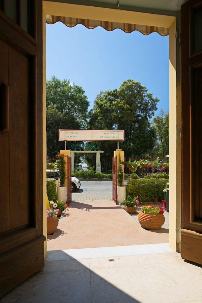 undefined Albergo e Residence Vittoria 4