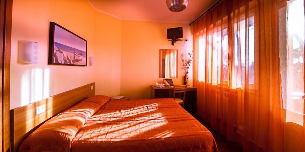 undefined Hotel Cavaliere Nero 2