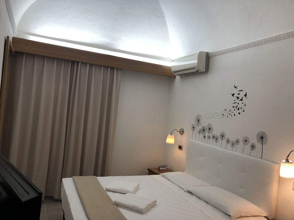 undefined Hotel Francesco 4