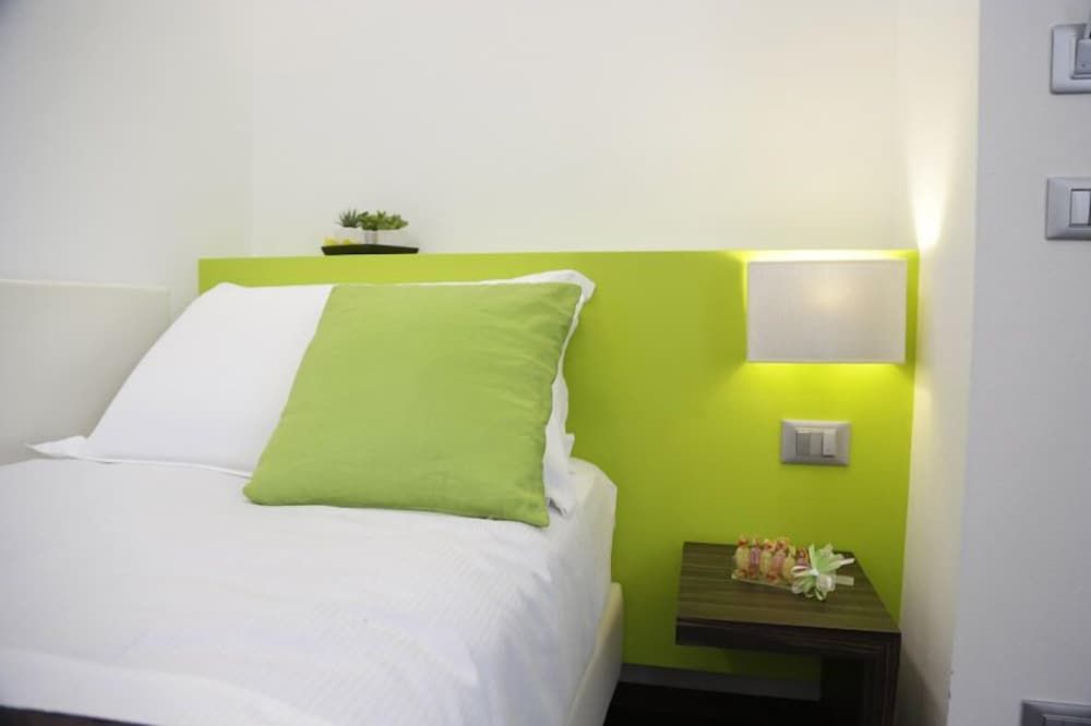 undefined Live09 B&B Design 6