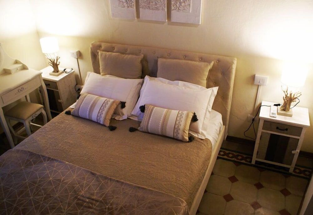 B&B Garibaldi Standard Double Room, 1 King Bed, Private Bathroom 5