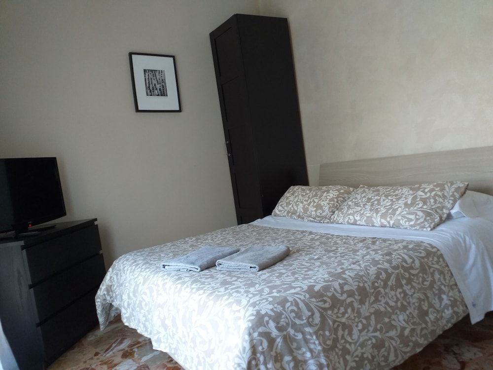 undefined Start-line Airport Pisa 9