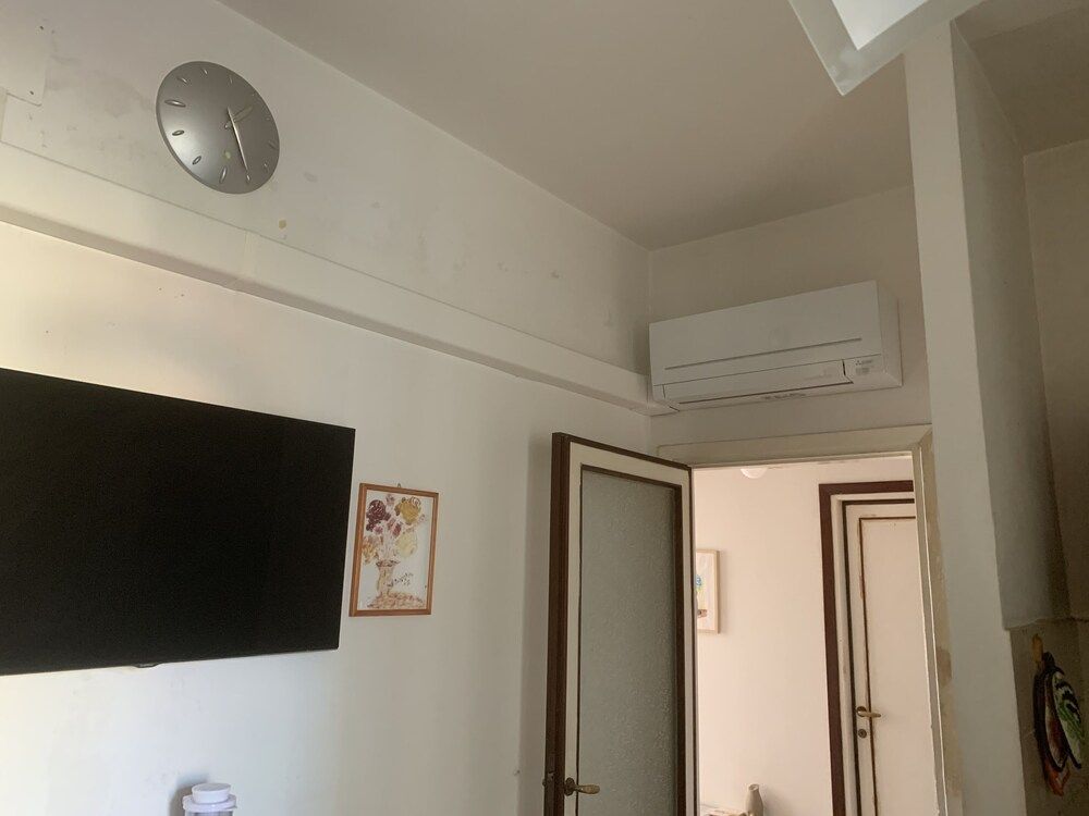 Pampero & Catona House B&B Family Room, Non Smoking, Private Bathroom (External) 37