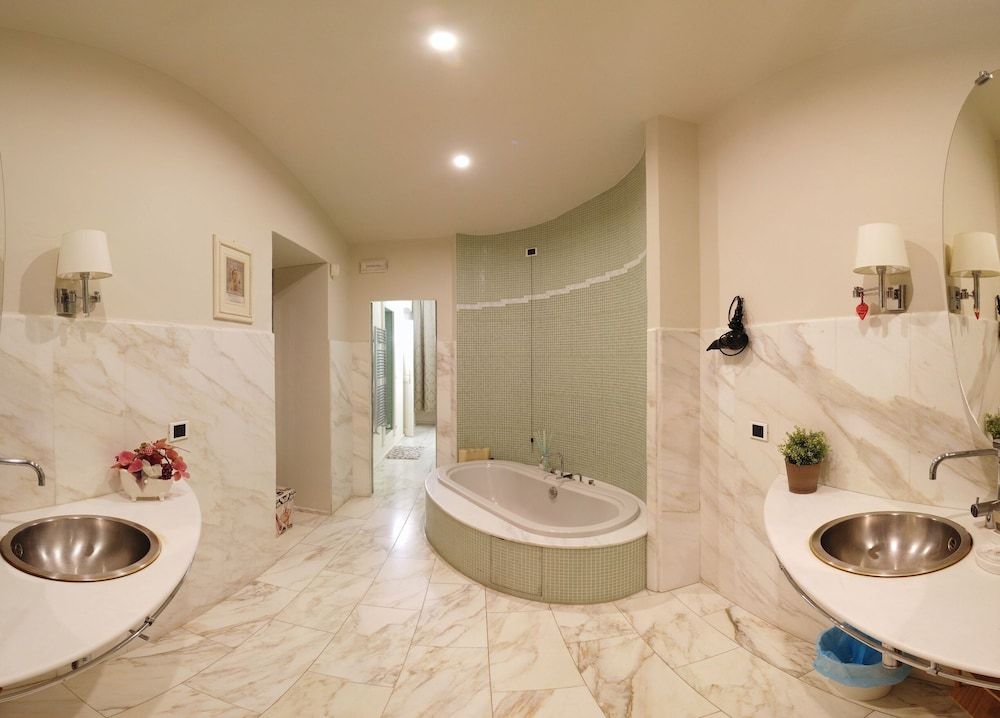 Attico sulla Torre Deluxe Double Room 4