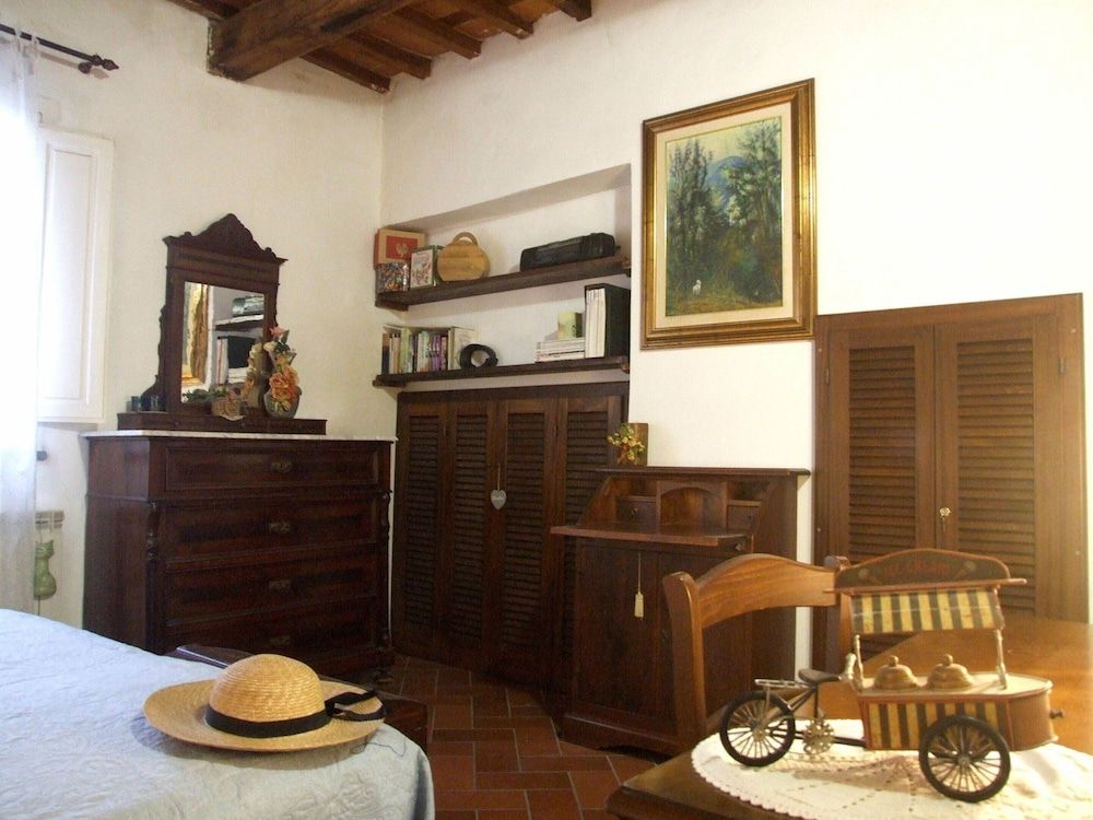 Pisa Stay Close to Leaning Tower House 10