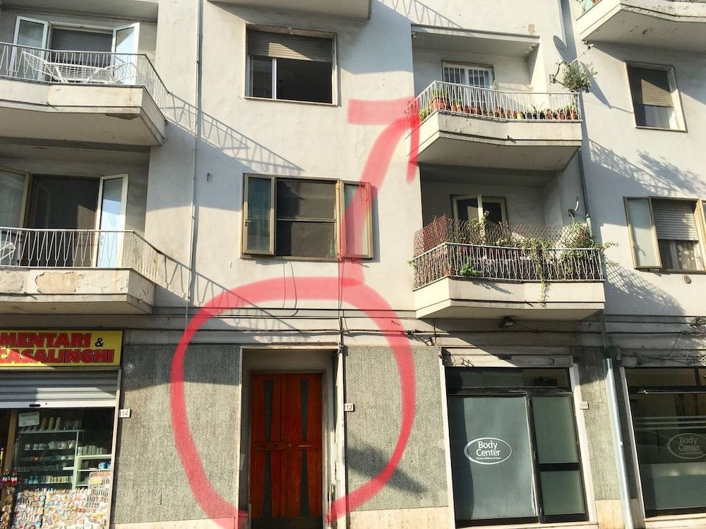 undefined Pisa Station Home