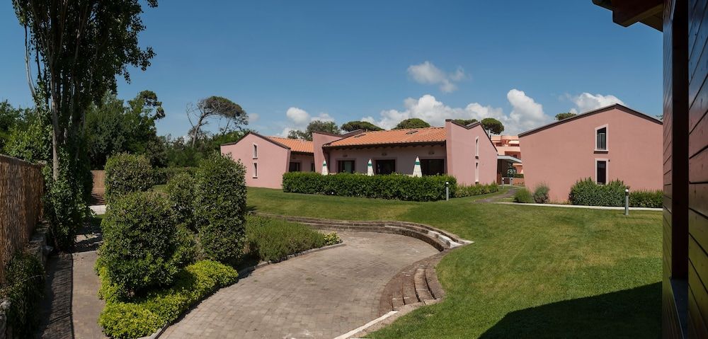 undefined Miramare Resort 5