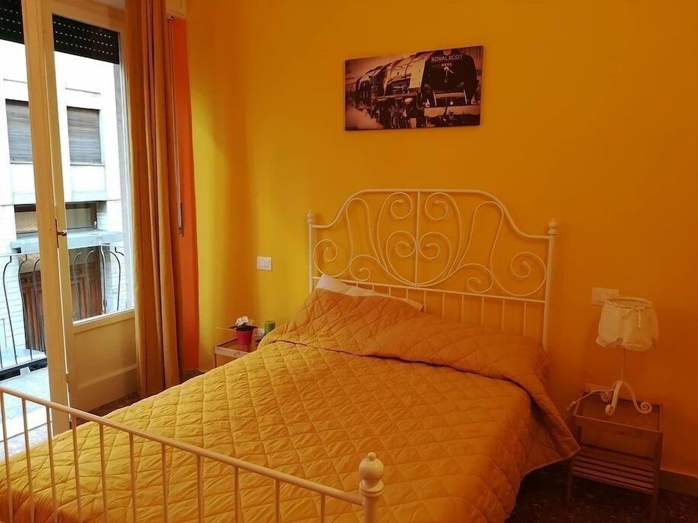 undefined Pisa Train Station Hostel 6