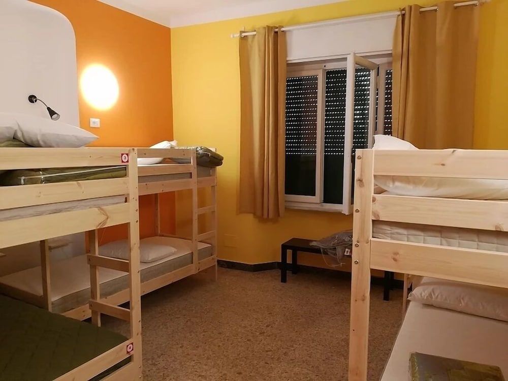 undefined Pisa Train Station Hostel 9