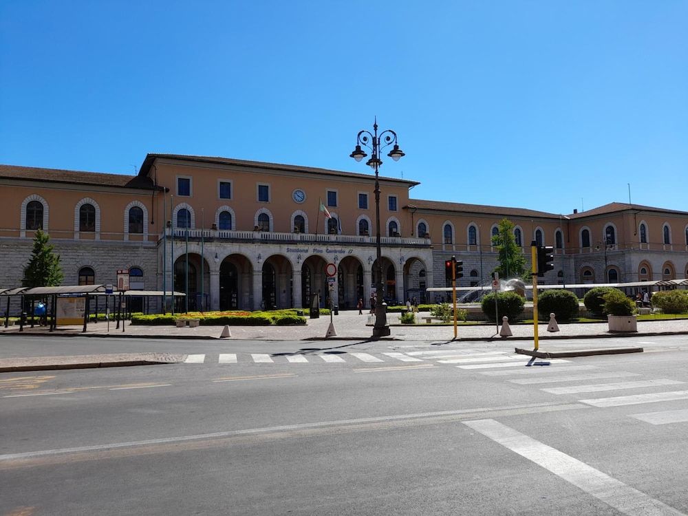 undefined Pisa Train Station Hostel 4