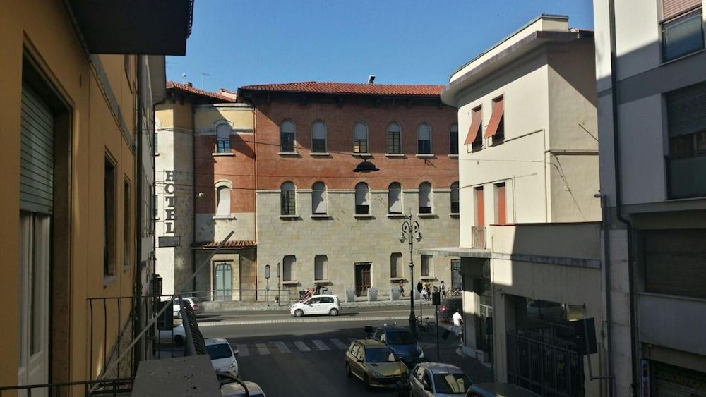 undefined Pisa Train Station Hostel 2