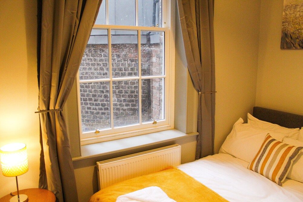 undefined Mersey Place 6