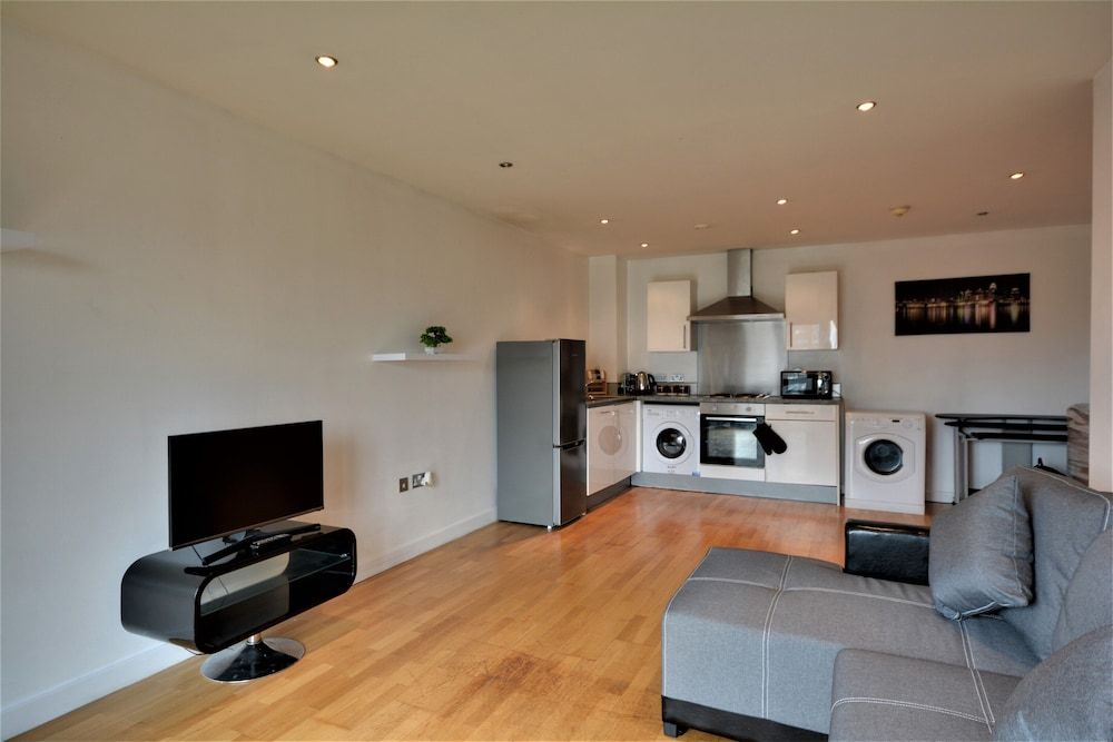 undefined The Reach by Top House 8