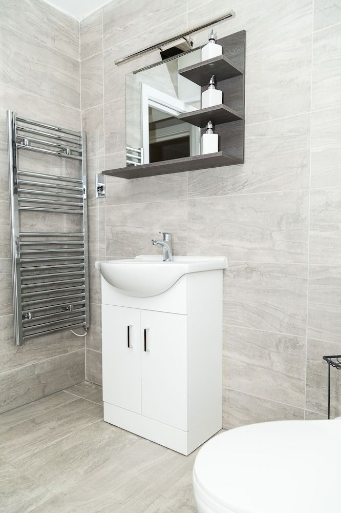 St Lukes Building Superior Apartment, 2 Bedrooms 19