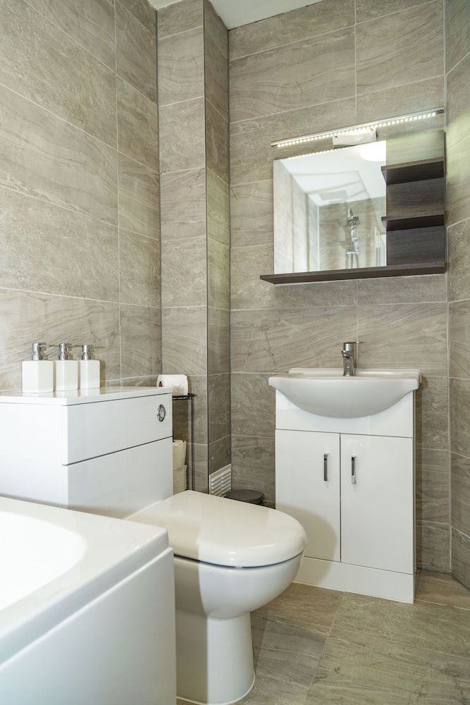 St Lukes Building Superior Apartment, 2 Bedrooms 27