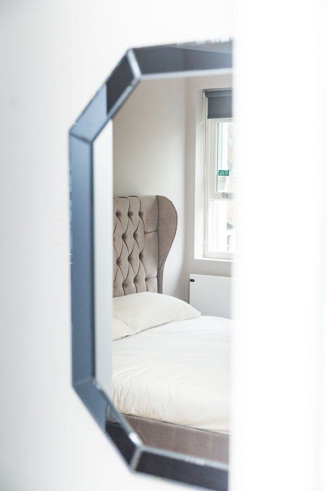 St Lukes Building Apartment, 1 Bedroom 7