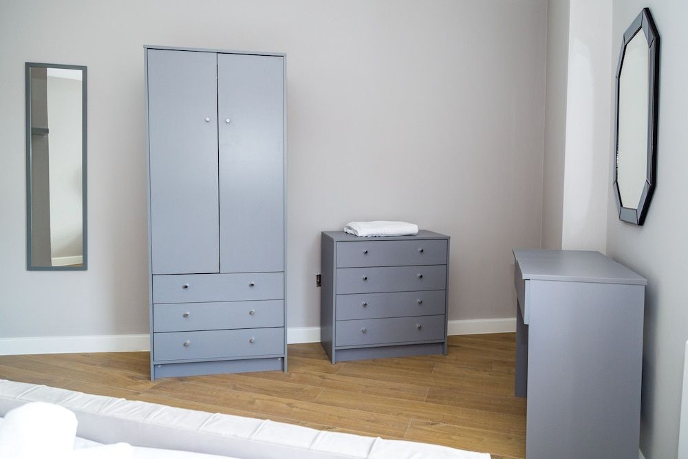 St Lukes Building Superior Apartment, 2 Bedrooms 44