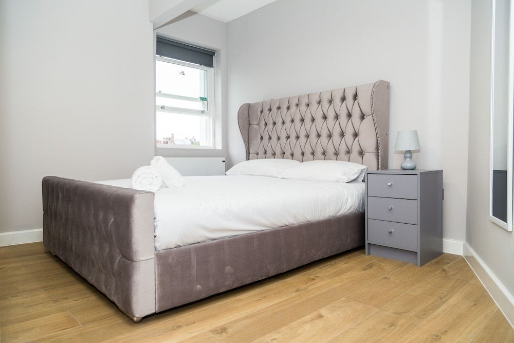 St Lukes Building Superior Apartment, 2 Bedrooms