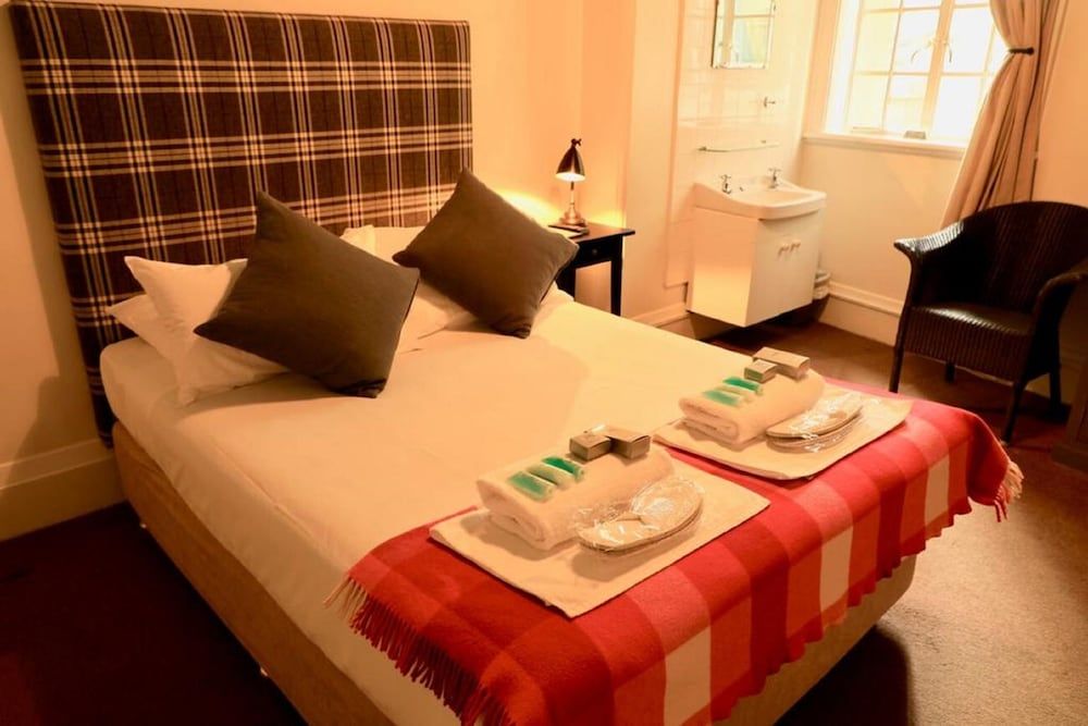 undefined Grand Hotel 5