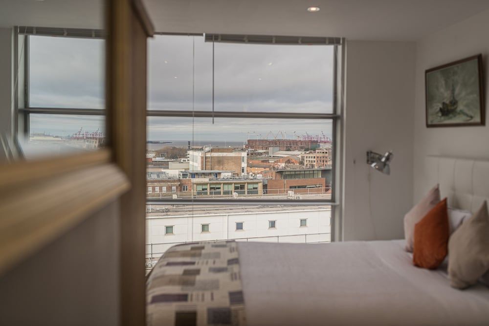 2 Bedroom Penthouse with Parking Premium Penthouse 20