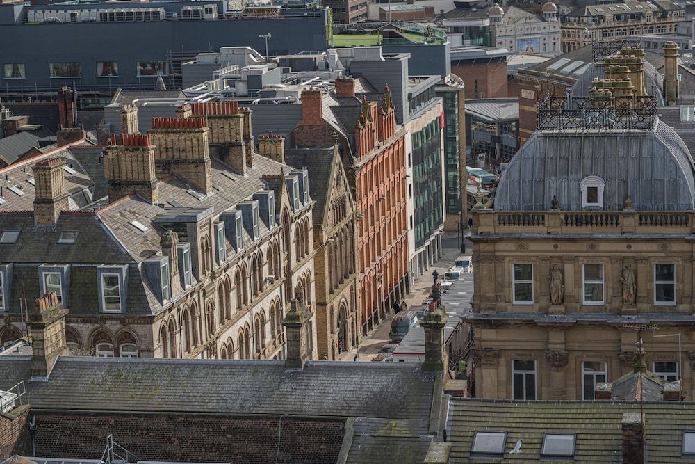 undefined 2 Bedroom Penthouse with Parking 6