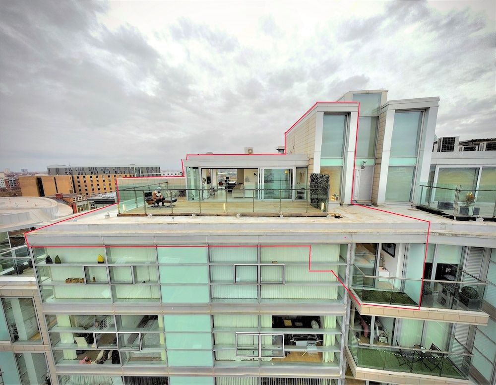 undefined 2 Bedroom Penthouse with Parking 4