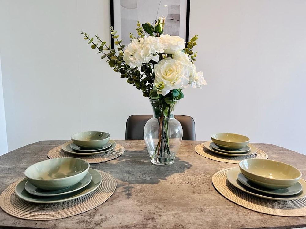 undefined Impressive 1 Bed Apartment - Chavasse Apartments 8