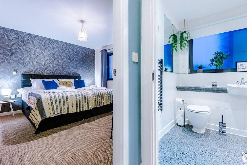 Impeccable 2-bed Apartment in Liverpool Apartment 17