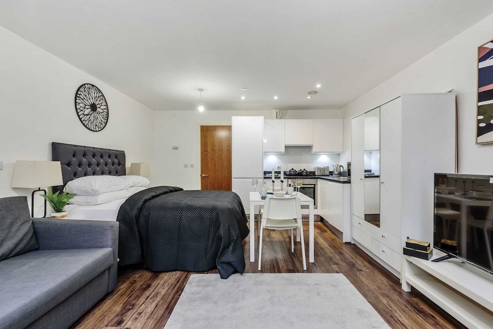 undefined Contemporary Apartment - Liverpool 8