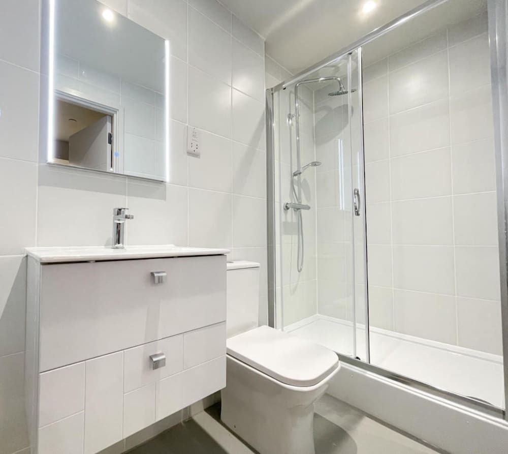 undefined Apartments and Studios in LIVERPOOL SK 10