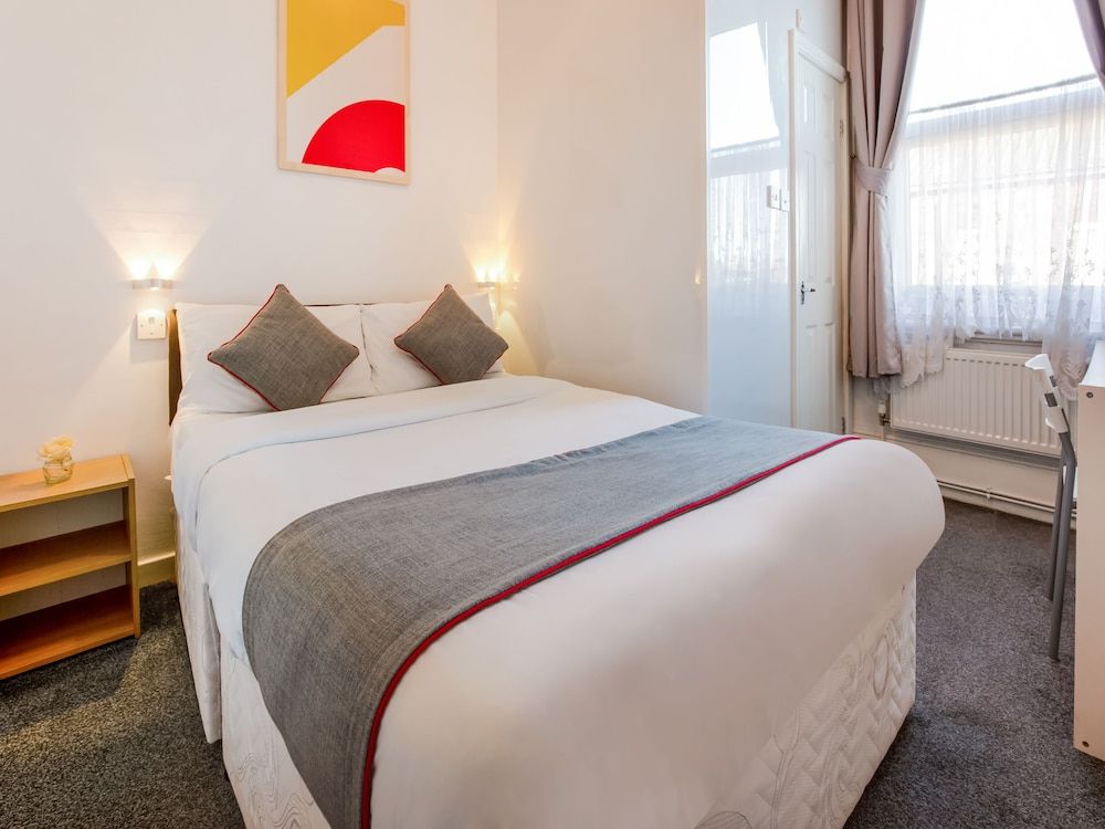 undefined Palatine Hotel 8