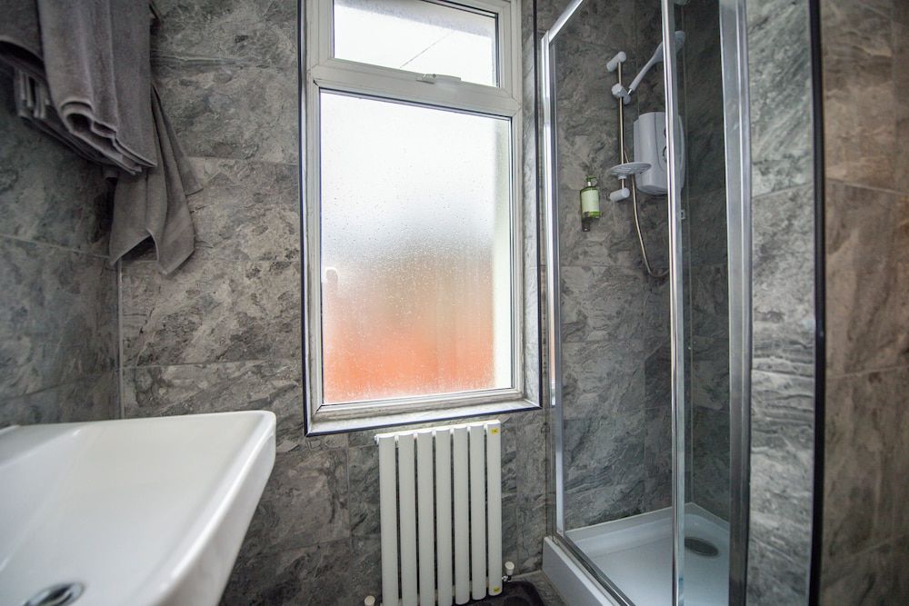 The Blossoms Liverpool City - Modern Studios and Apartments near Anfield Comfort Studio, 1 Double Bed C 7