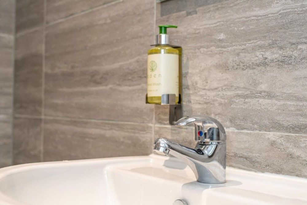 undefined The Blossoms Liverpool City - Modern Studios and Apartments near Anfield 10