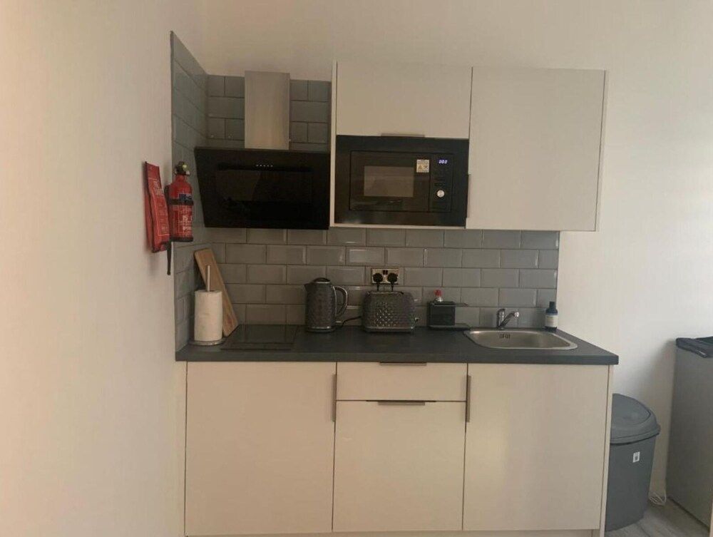Bloomsbury House - Modern studios near Anfield Standard Studio, 1 Double Bed 28