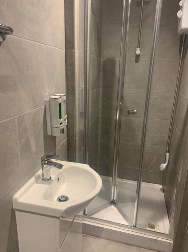 Bloomsbury House - Modern studios near Anfield Standard Studio, 1 Double Bed 39