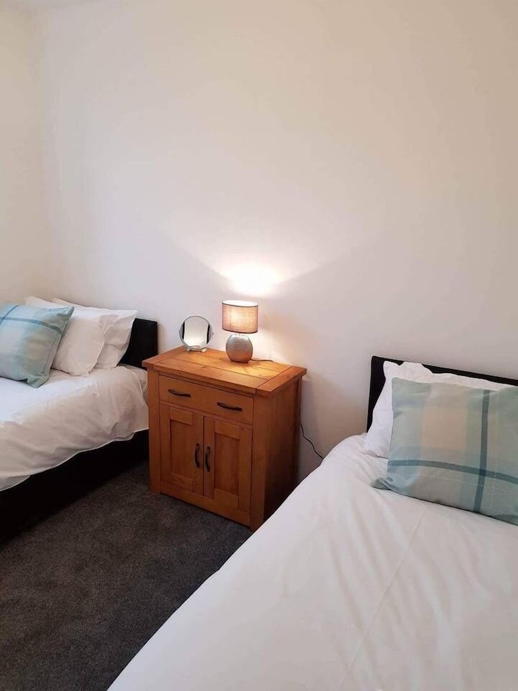 undefined Liverpool At Gloucester Road 9