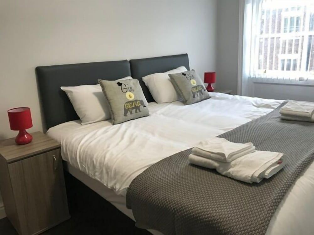 undefined The L1 Rodney St Rooms