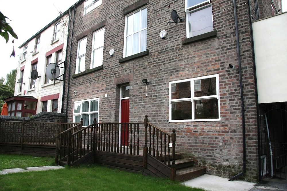 undefined Sheil Suites 4