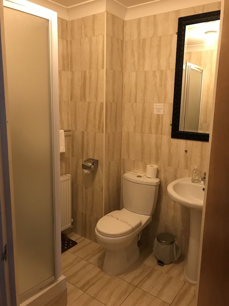 undefined Sheil Suites 7